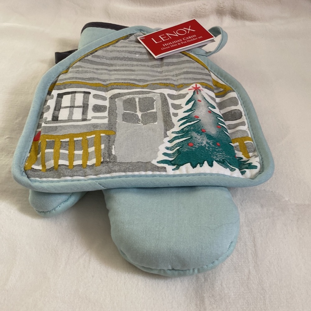 Lenox potholder set. “Holiday Cabin” NWT - Picture 8 of 8